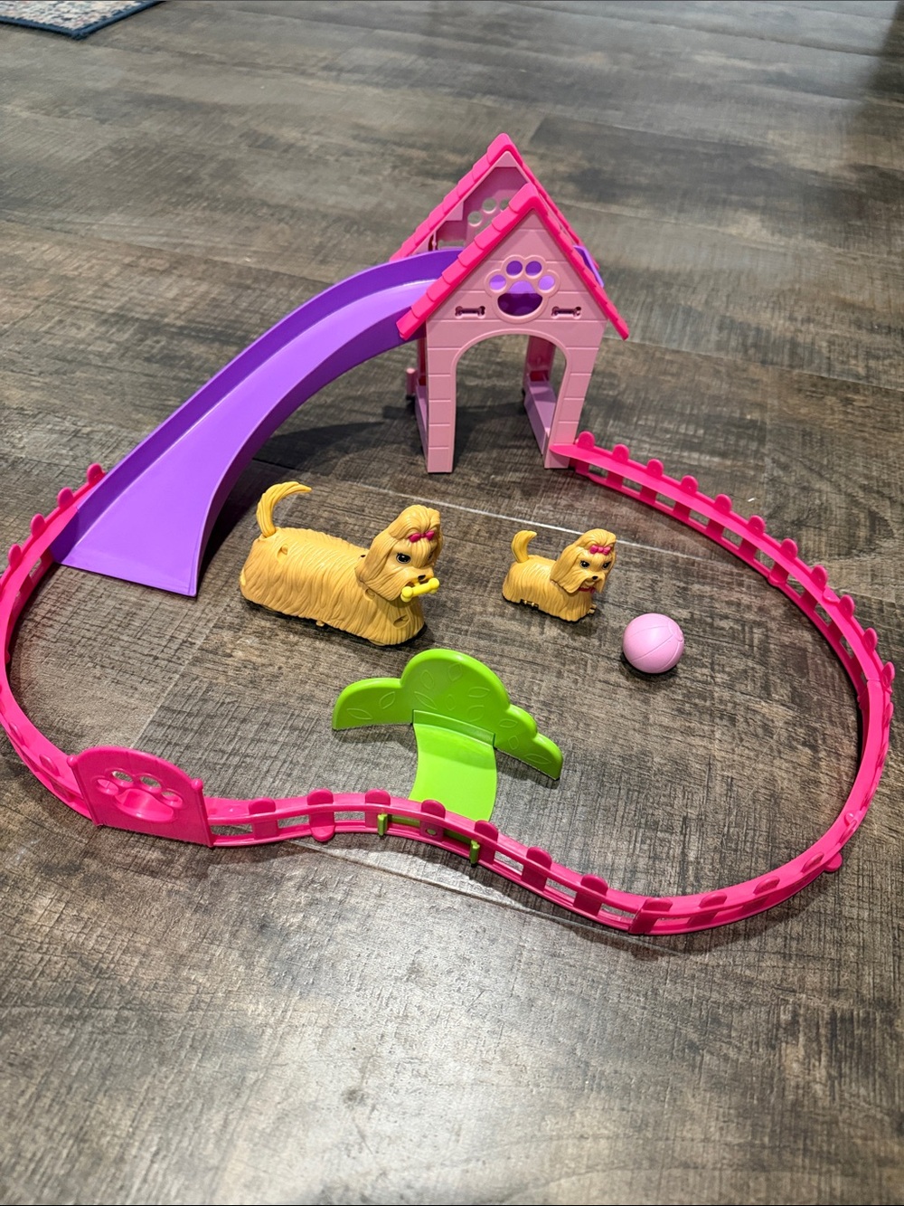 Barbie Puppy Play Park Mattel